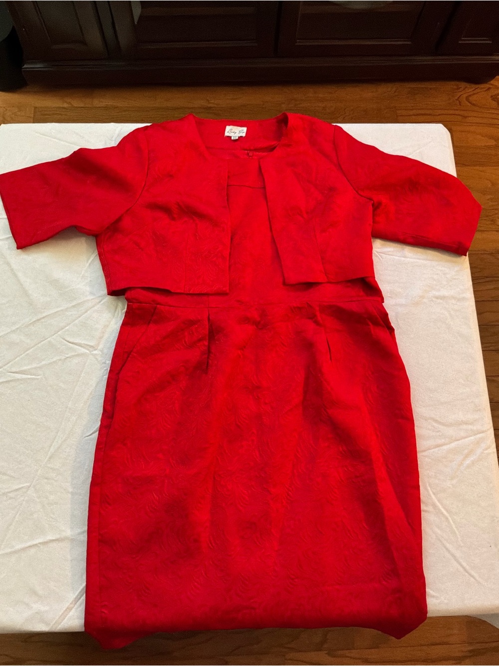 ******* Lindy Bop Red Jacquard Two-Piece Set *******
